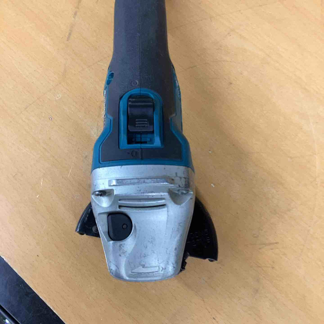 ☆マキタ(makita) 100mmコードレスディスクグラインダ GA410DZ【越谷店】