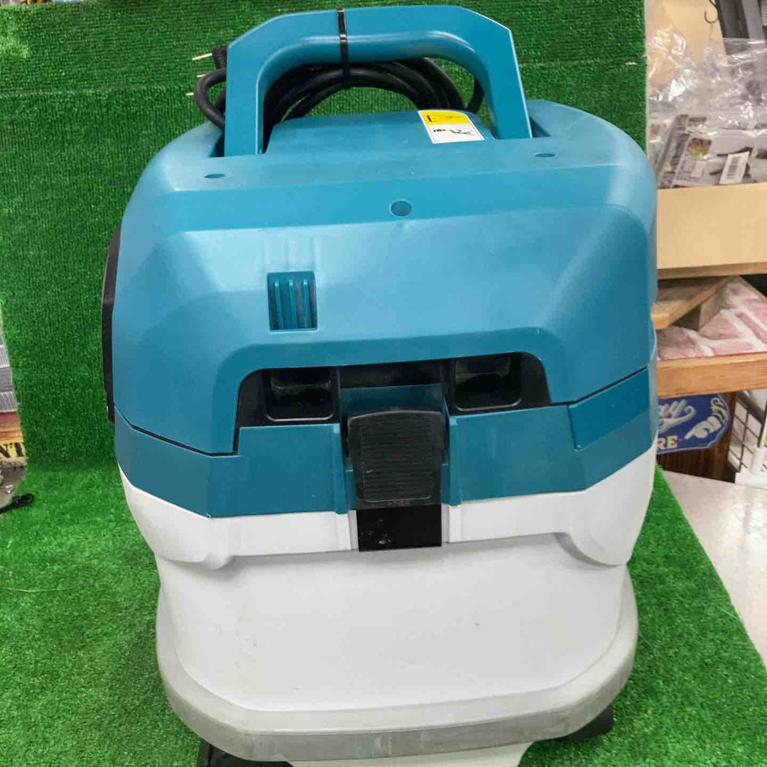 ★マキタ(makita) 15L集じん機(乾湿両用) VC1500　本体のみ【川崎店】