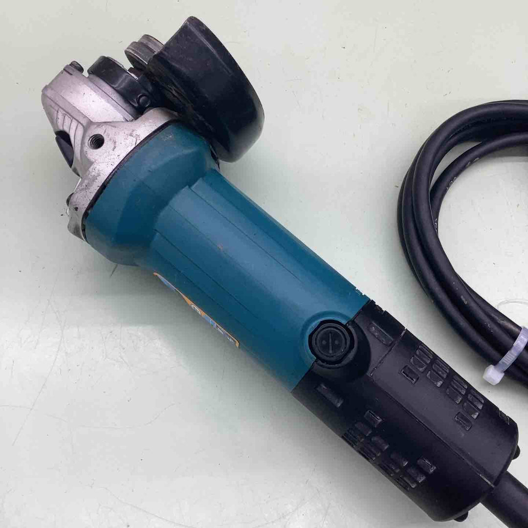 ☆マキタ(makita) ディスクグラインダ 低速高トルク ブレーキ付 100mm 9533BLA【越谷店】