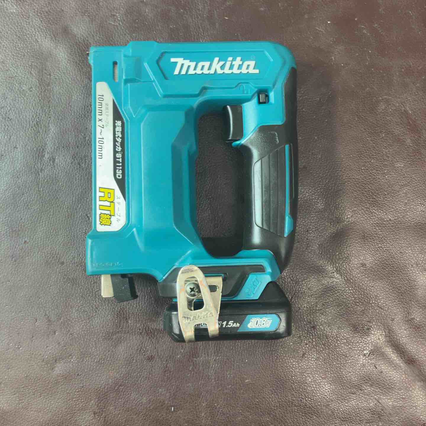 中古品】 マキタ(makita) RT線専用コードレスタッカ ST113DSH 【東大和