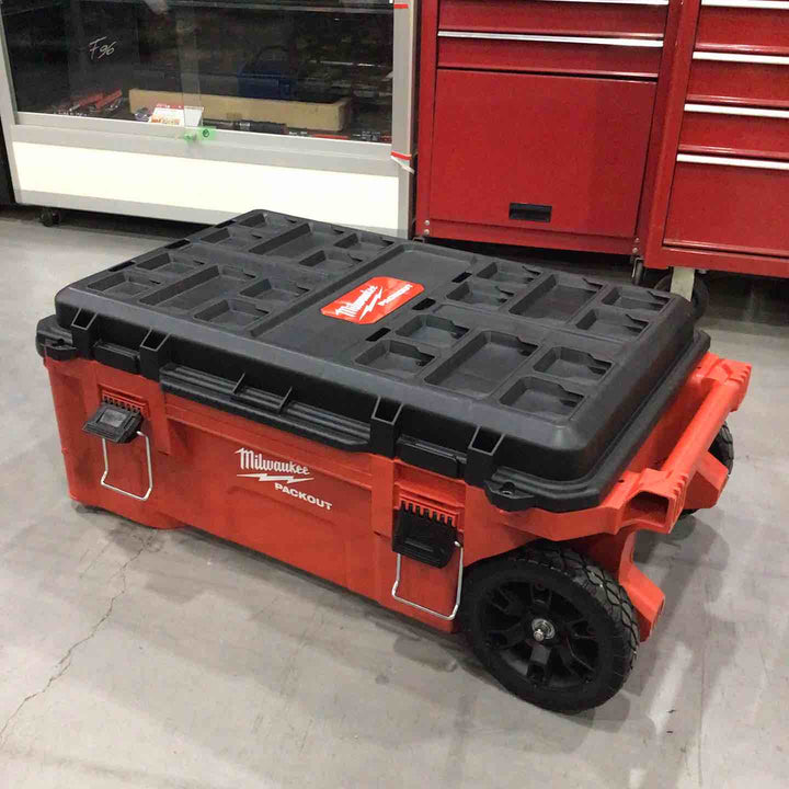 【店頭受取り限定】ミルウォーキー キャリー式ツールボックス PACKOUT  トレー付属 XLサイズ【川口店】