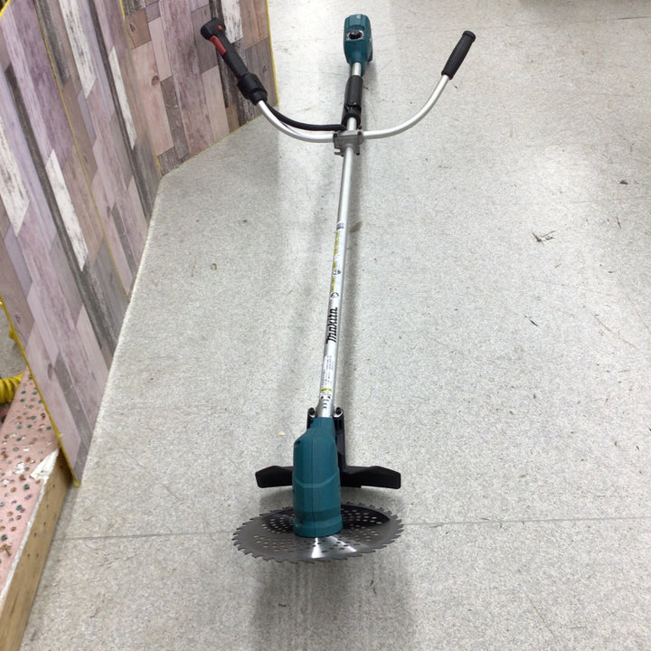 【店頭受取り限定】〇マキタ(makita) 充電式草刈機 Uハンドル 14.4V バッテリ・充電器付 MUR142UDRF【八潮店】