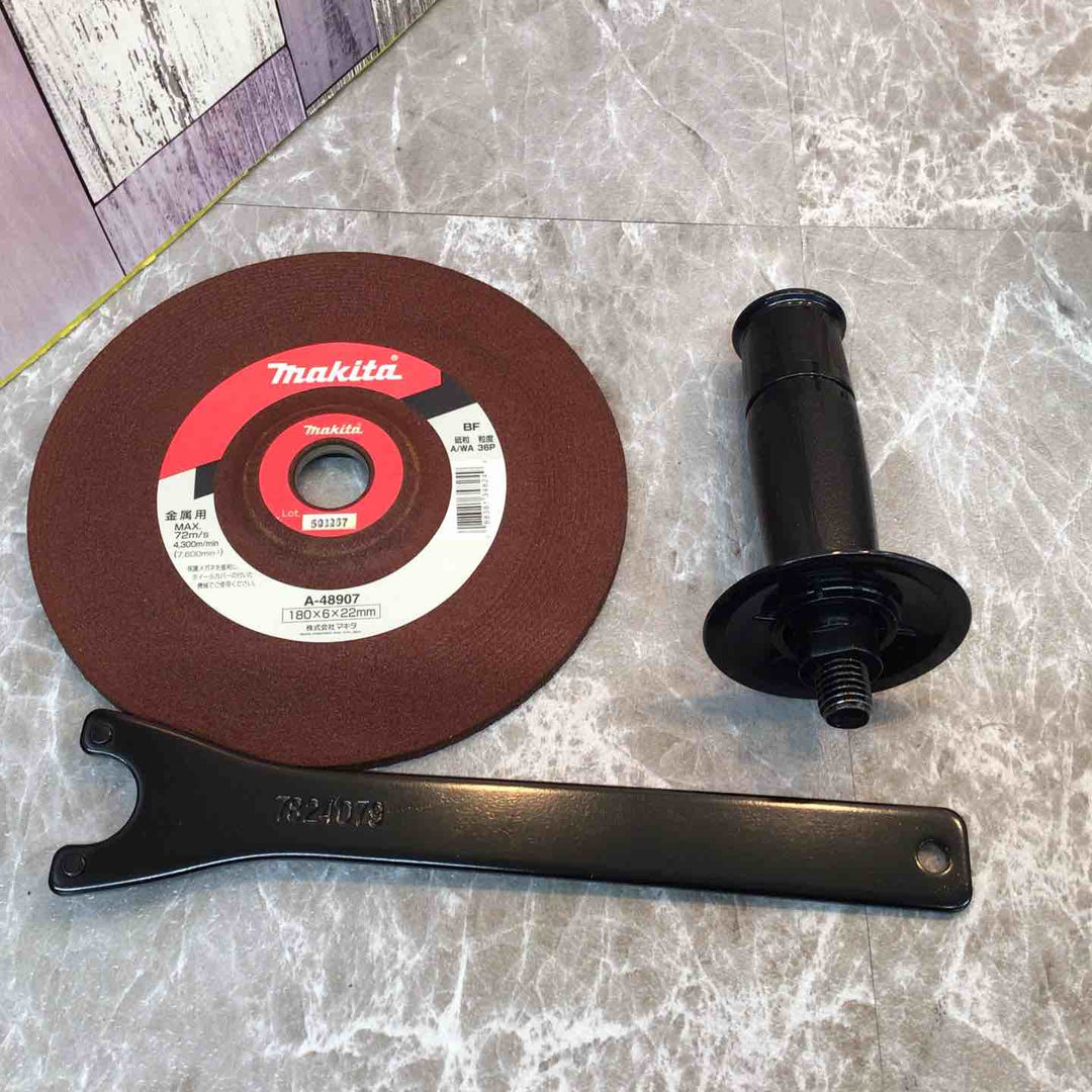 ☆マキタ(makita) 180mm電子ディスクグラインダ GA7011C【八潮店】