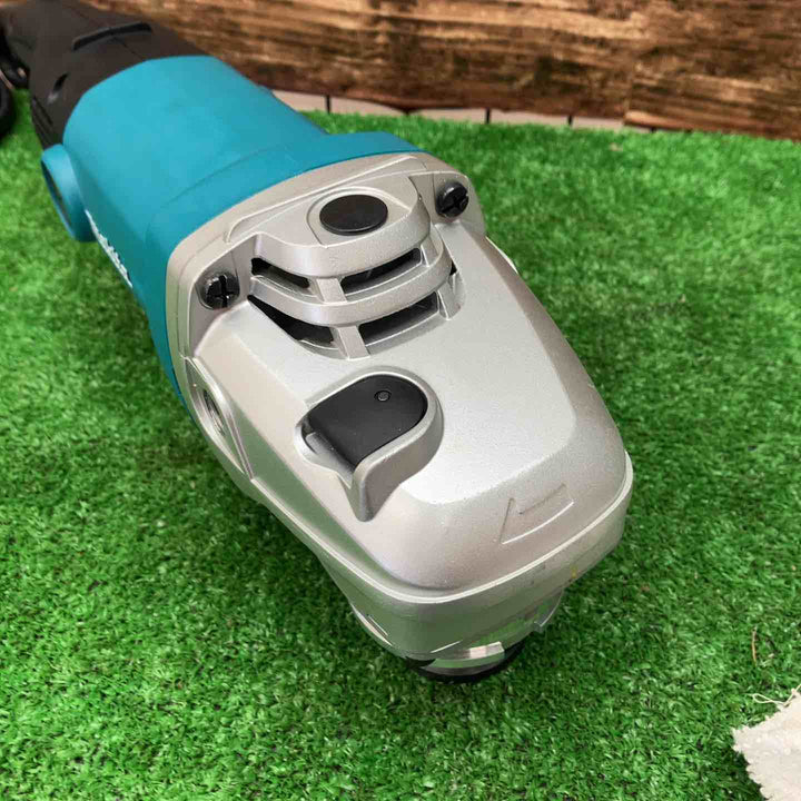 マキタ(makita) 180mm電子ディスクグラインダ GA7011C【川越店】