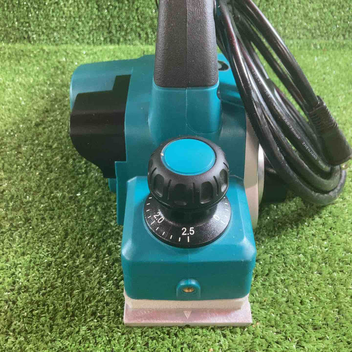 ☆マキタ(makita) 電気カンナ KP0800A【川崎店】