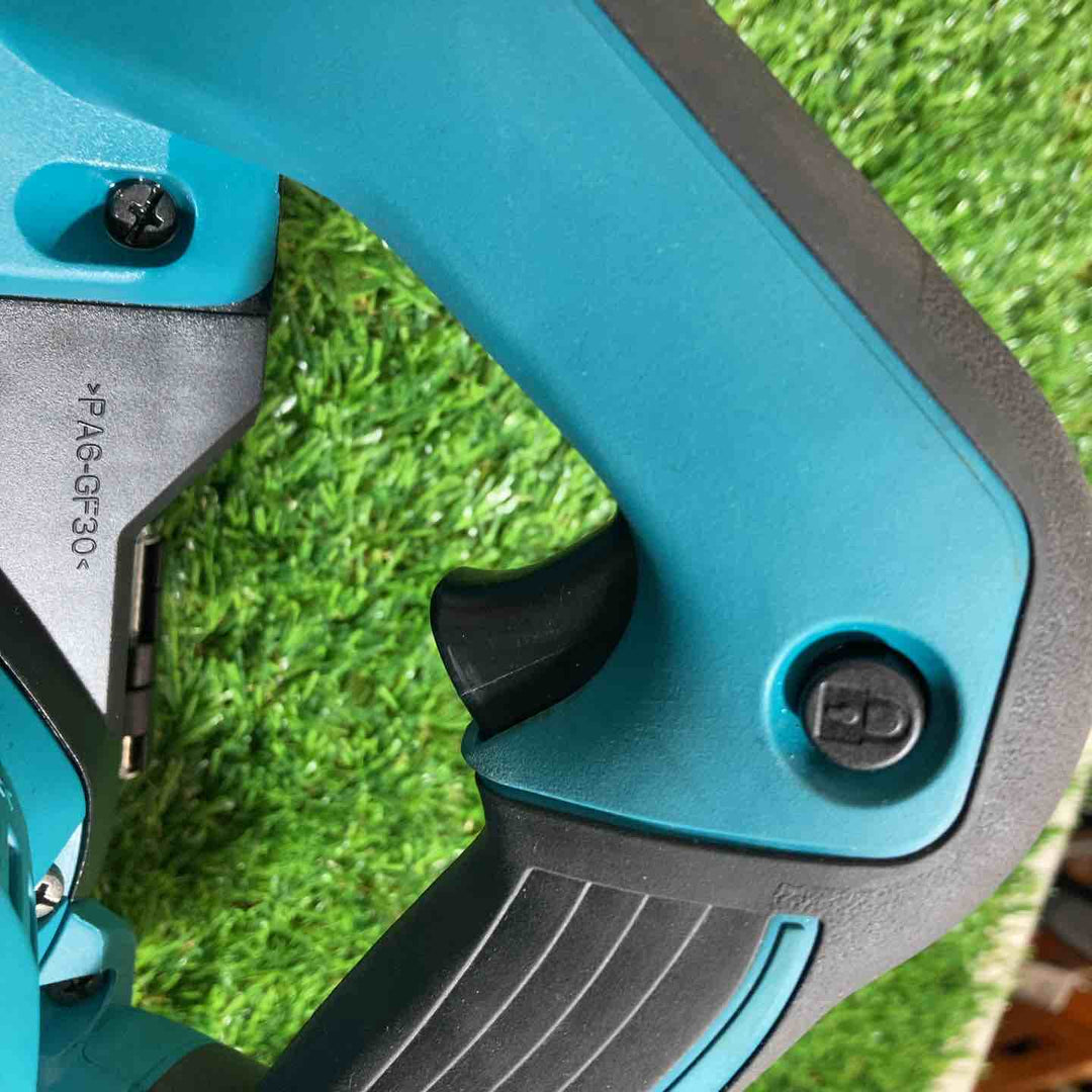 ★マキタ(makita) コードレスバンドソー PB181DZ【戸田店】