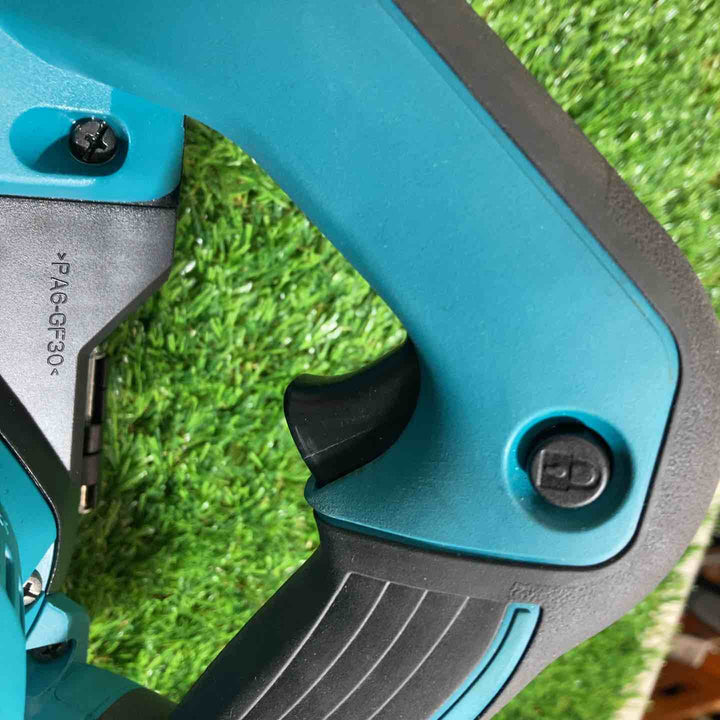 ★マキタ(makita) コードレスバンドソー PB181DZ【戸田店】
