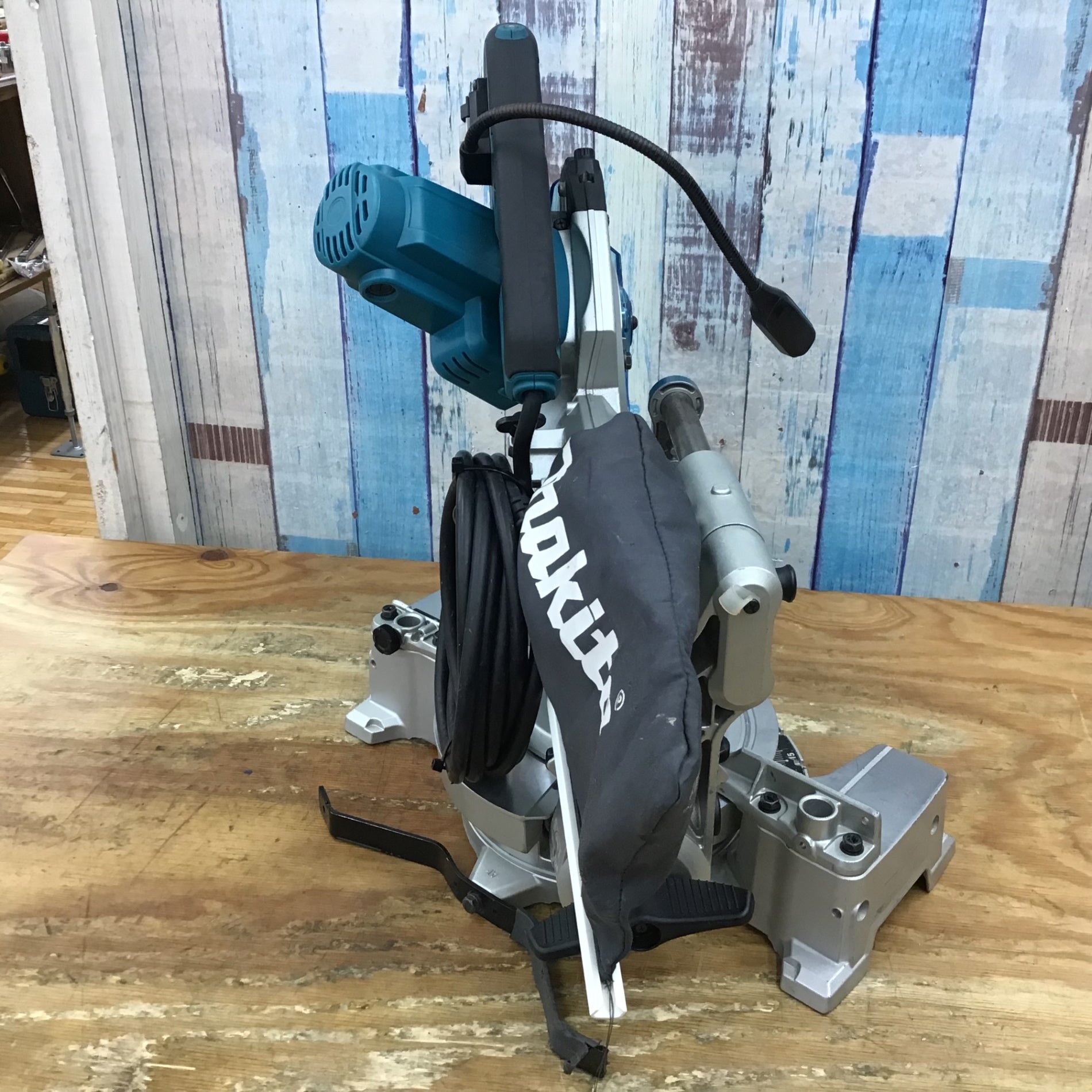 ☆マキタ(makita) 165㎜スライドマルノコ LS0613FL【柏店】 – アクト