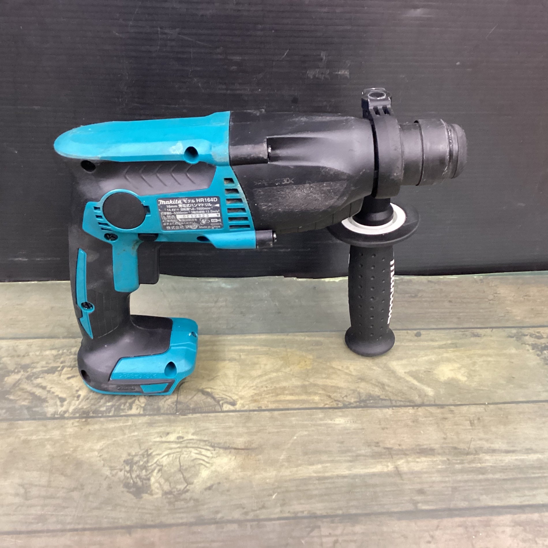 マキタ充電式ハンマドリルHR164D makita 16mm充電式ハンマードリル HR 