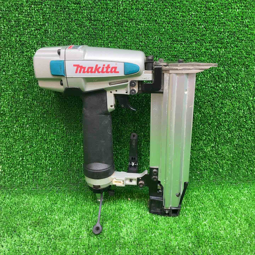 マキタ(makita) 常圧フィニッシュネイラ AF502N【藤沢店】