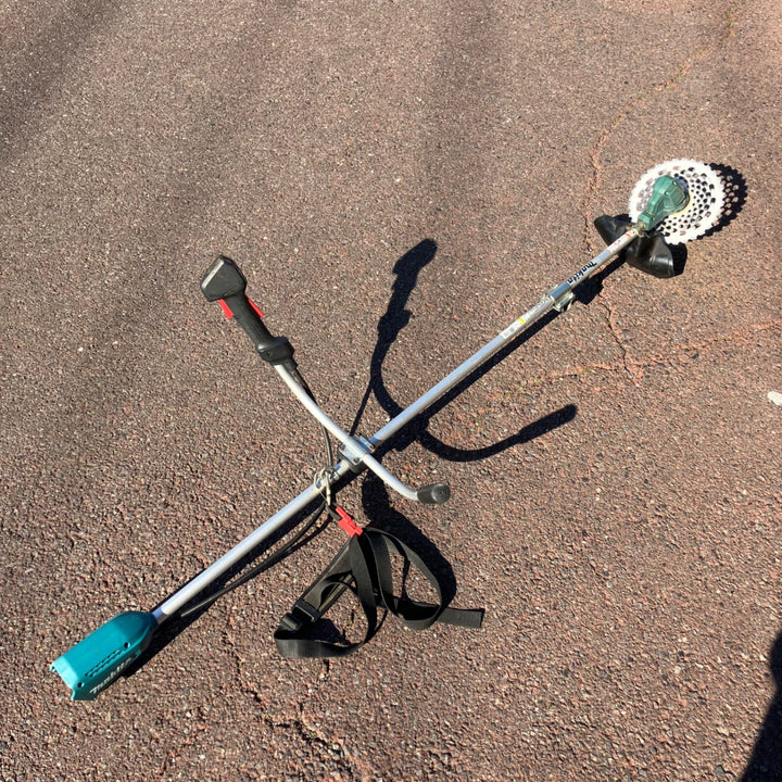 【店頭受取り限定】◇マキタ(makita) コードレス草刈機 MUR190SDZ【越谷店】