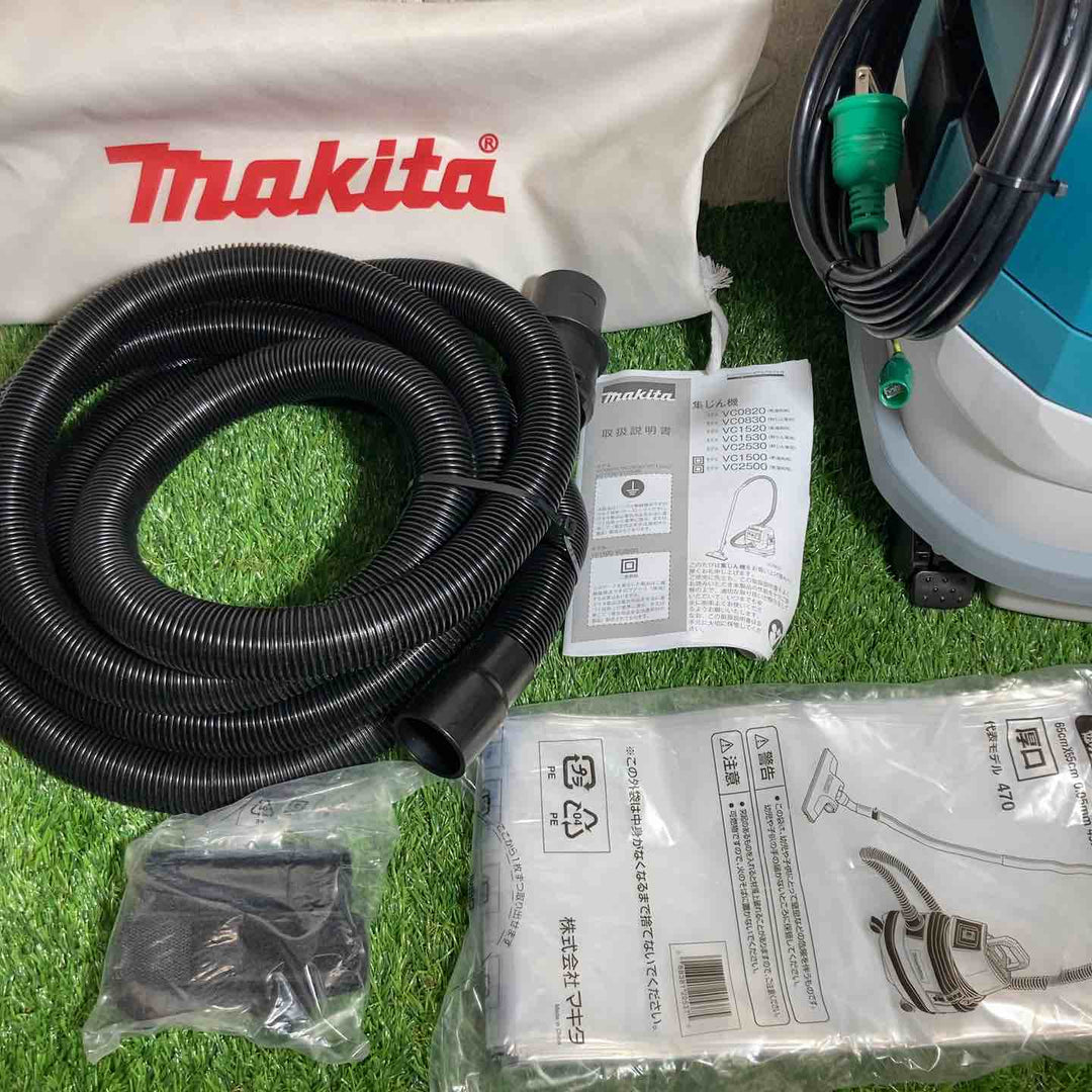 ★マキタ(makita) 集じん機 乾式 VC0830 連動機能 ホース・袋付き【戸田店】