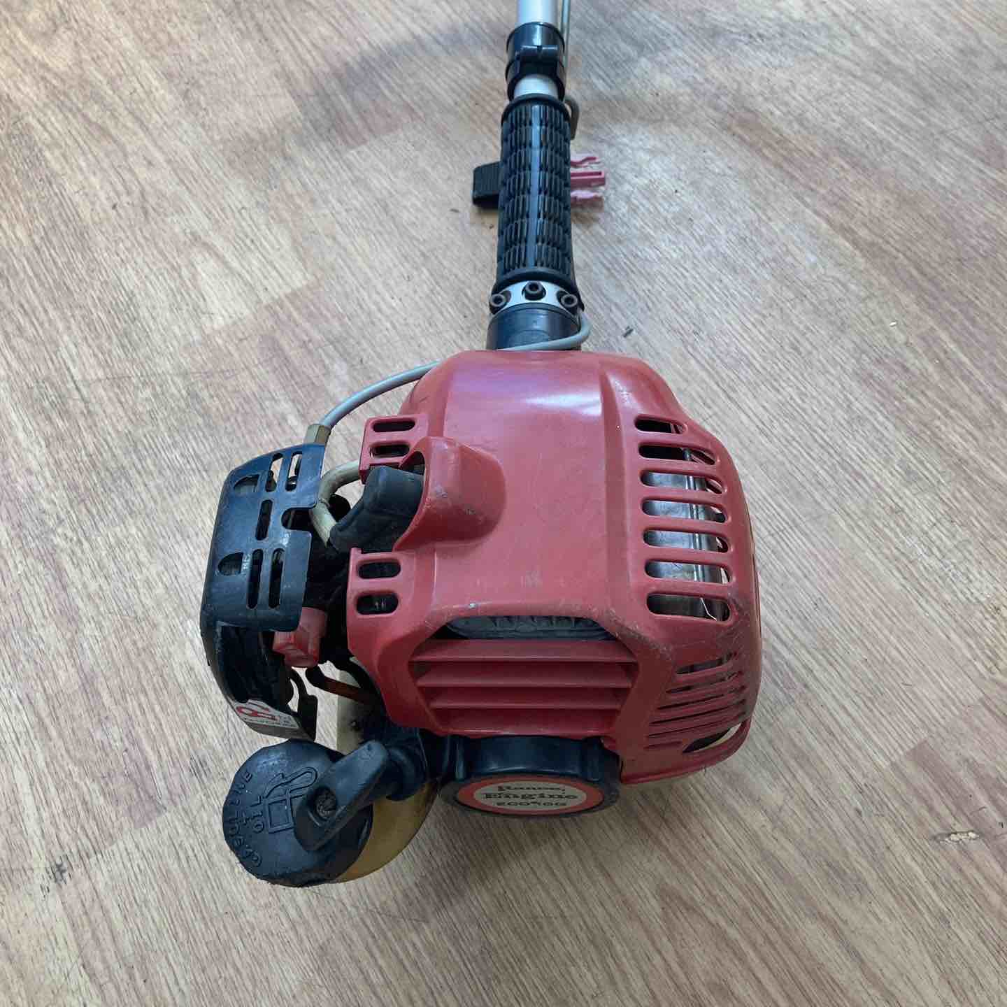 中古品／店頭受取り限定】Ranee ラーニー エンジン刈払機 BR260 AU(K