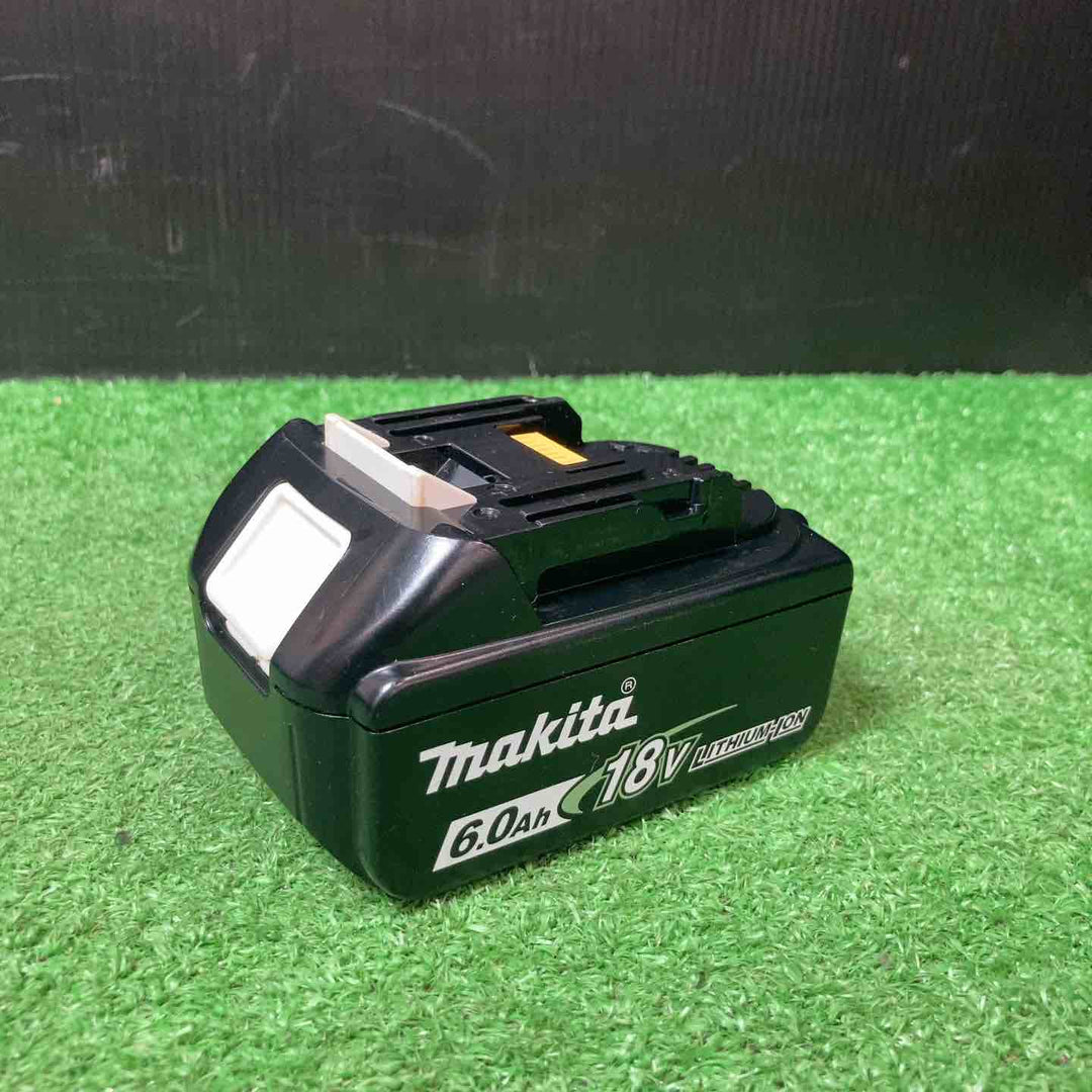 ★マキタ(makita) 76mmコードレスコンパクトカッタ MC300DZ ◎ 18V6.0Ah バッテリー1個付き！【岩槻店】