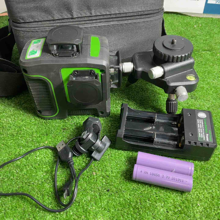 ◇アックスブレーン 水平/垂直ラインレーザー墨出し器 PLV-35【草加店】
