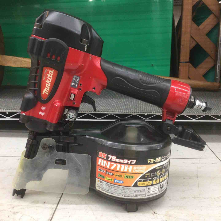 【中古品】 マキタ/makita 高圧エア釘打ち機 AN711H 【鴻巣店】