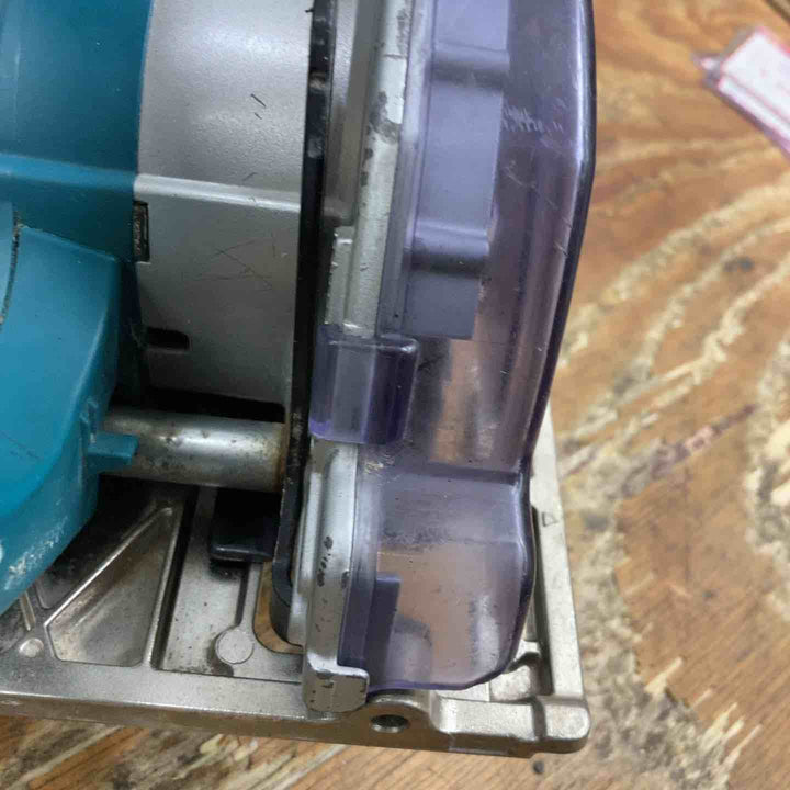 ☆マキタ(makita) 125mm防じん丸のこ 5055FKB【柏店】