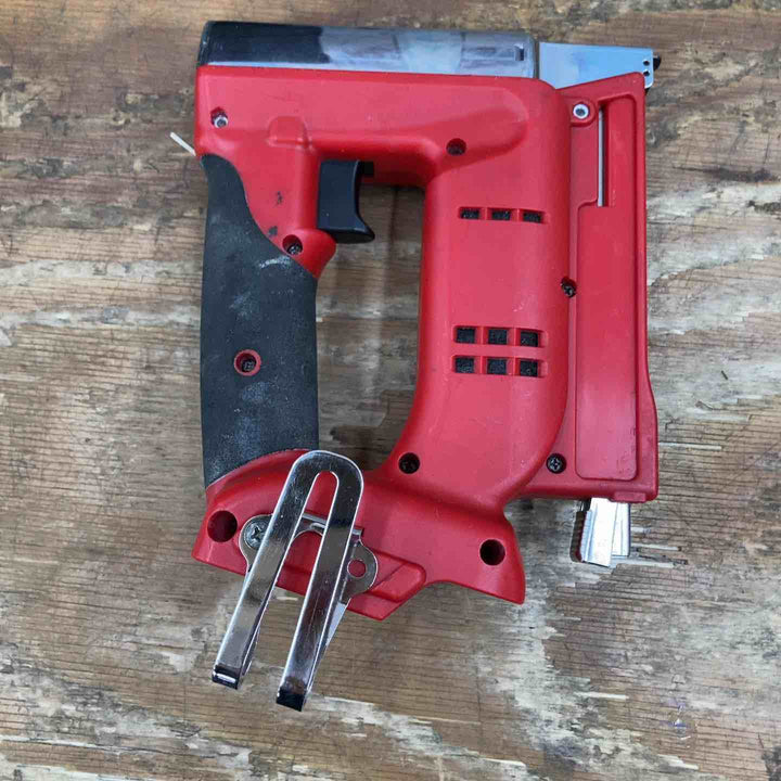 【中古品】◇マックス(MAX) コードレスタッカ TG-Z3-BC バッテリー1個・充電器セット【柏店】