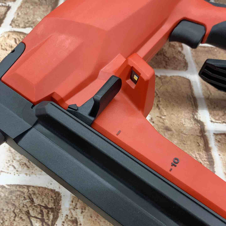 【動作良好/美品】ヒルティ(HILTI) コードレスコンクリートネイラー BX3-L-22(BX3 22)【所沢店】