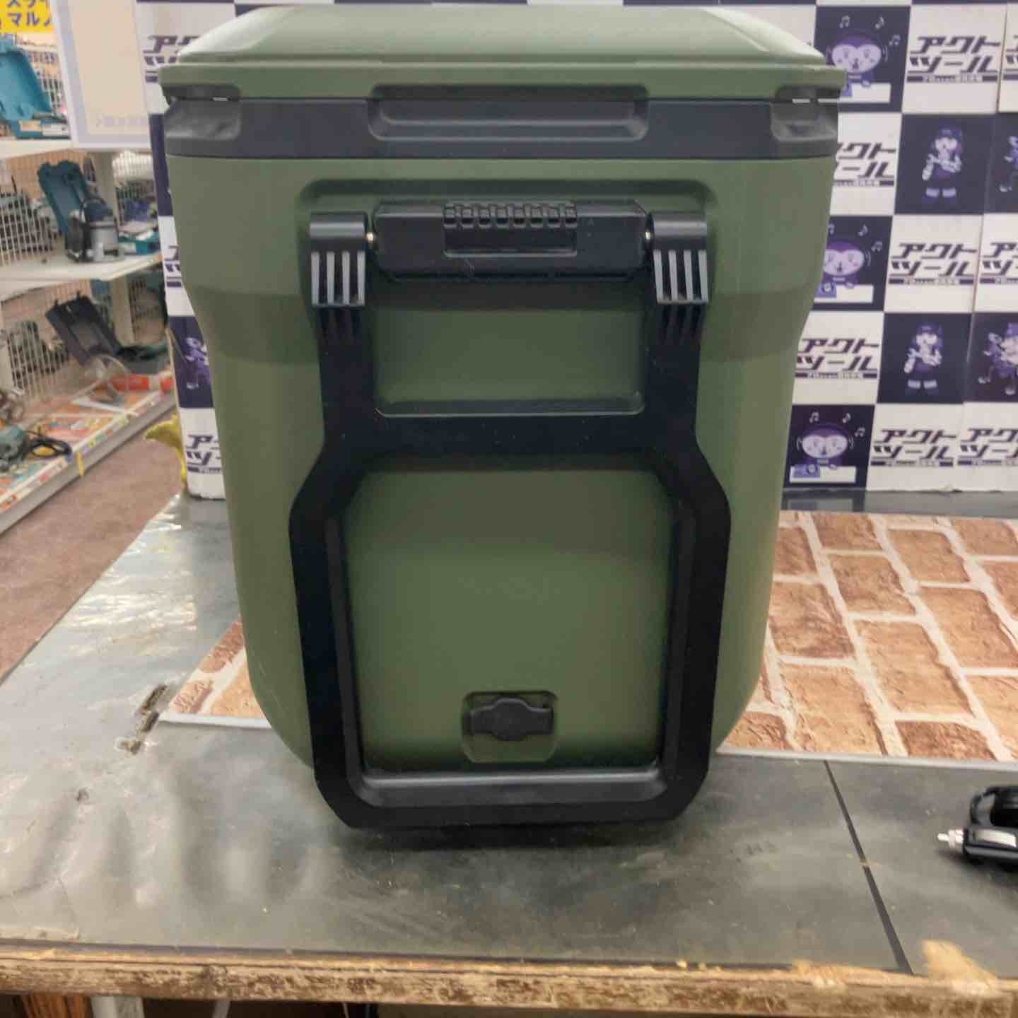 中古品】ハイコーキ(HIKOKI ※旧:日立工機) コードレス冷温庫 UL18DB
