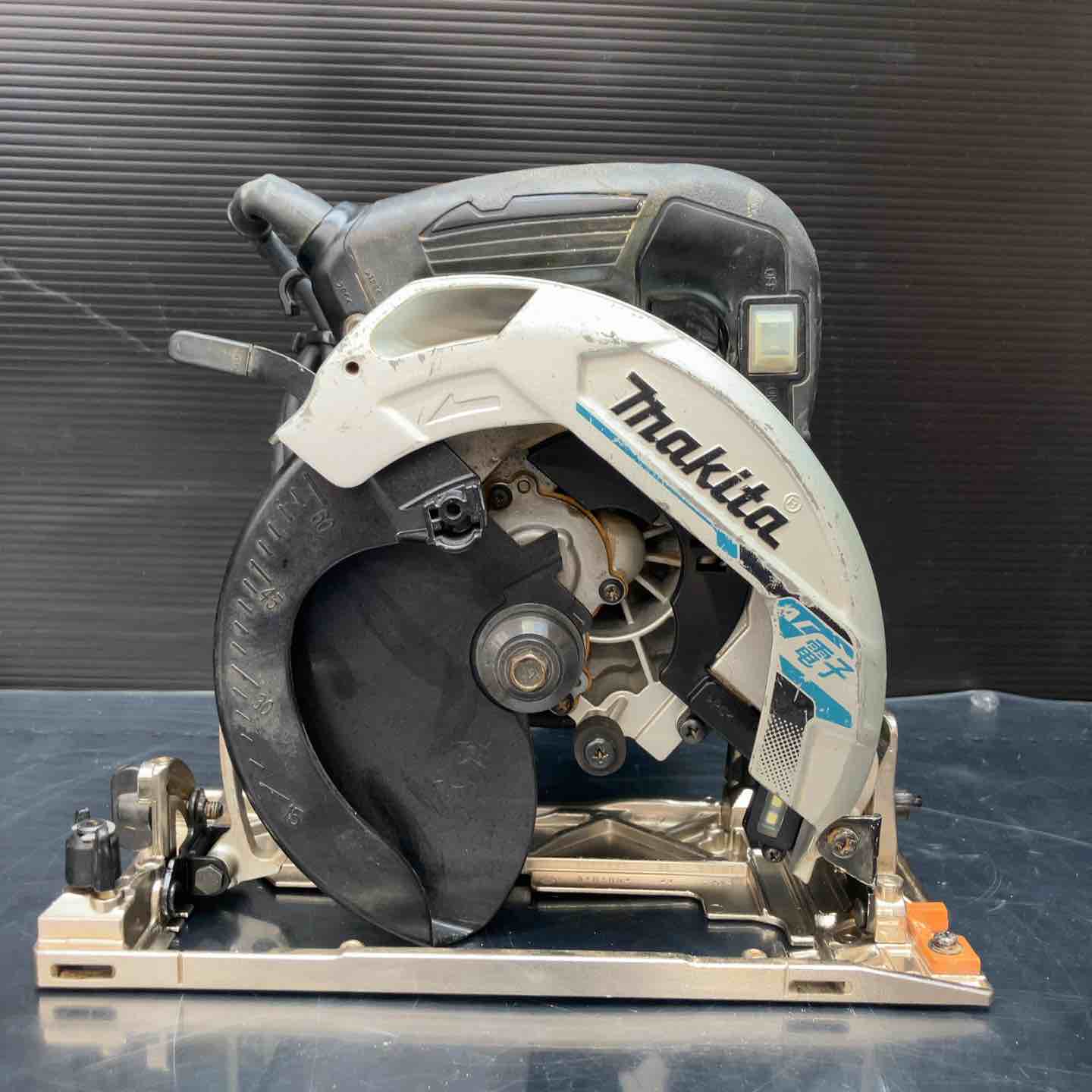 中古品】☆makita 165mm電子マルノコ HS6302 ITFQWM2G2I56 