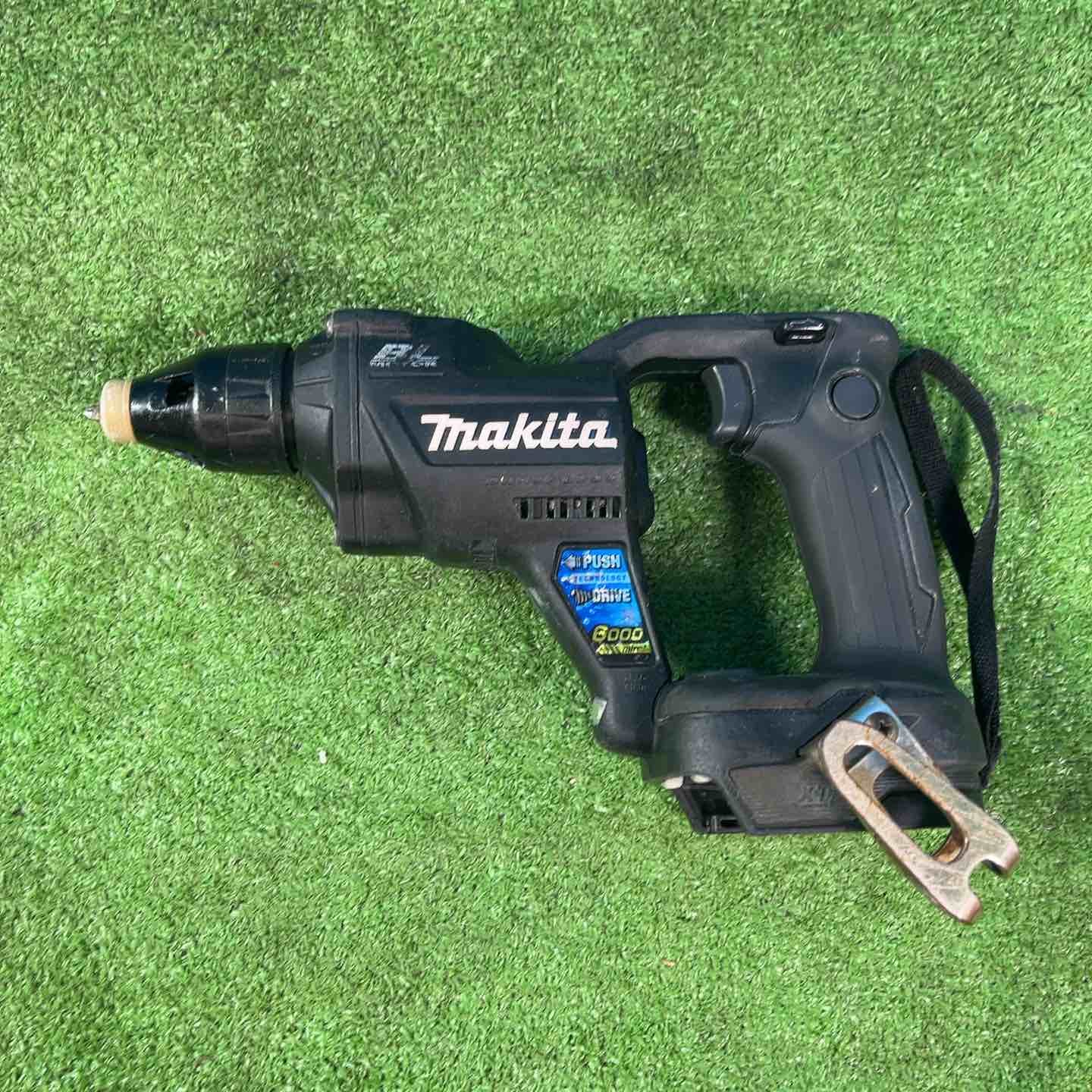 マキタ　オートバックスクリュードライバ マキタ FR451DRGX 充電式オートパックスクリュードライバ ウエダ