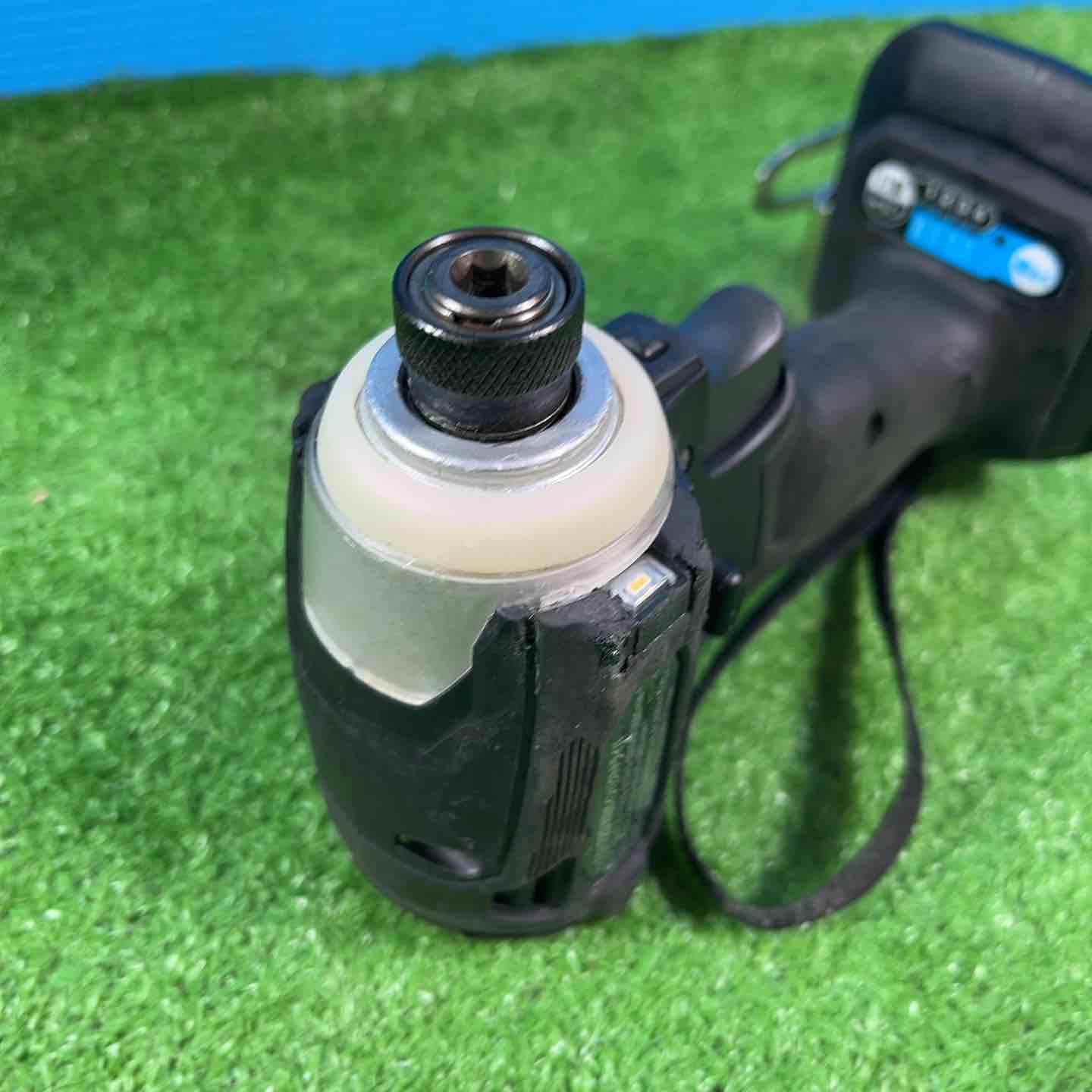 ☆マキタ(makita) コードレスインパクトドライバー TD172DRGXB