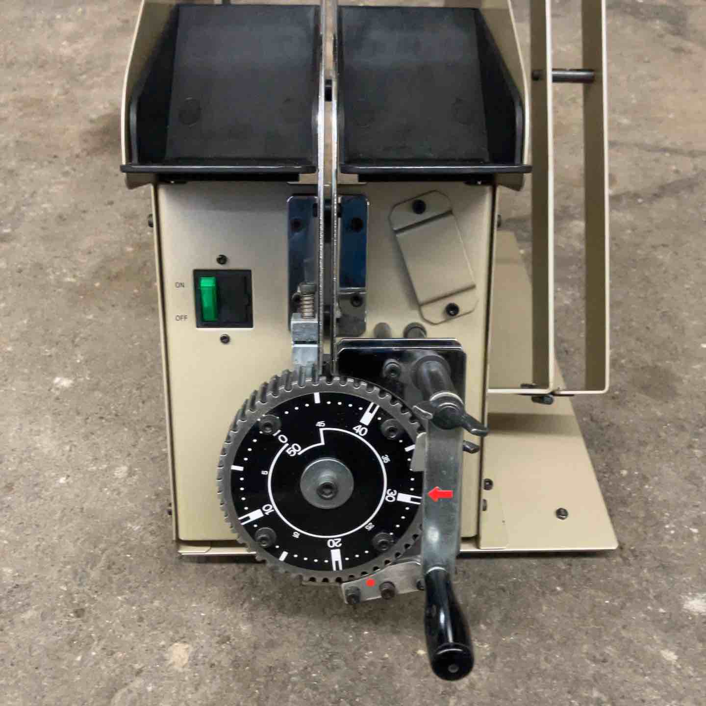 中古品】 マキタ/makita サイディング用釘連結機・RN500 【桶川店
