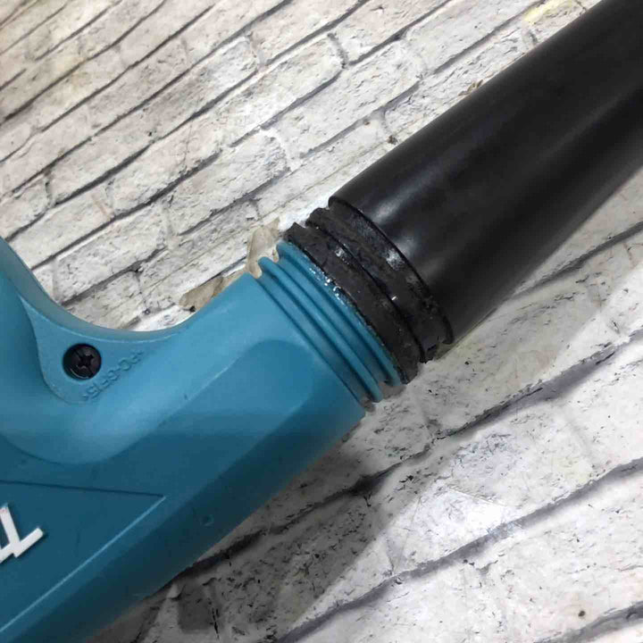 ☆マキタ(makita) コードレスブロワ UB142DZ【川口店】