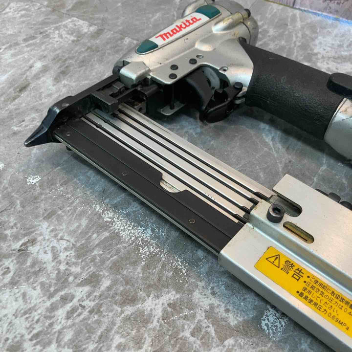 ★マキタ(makita) 常圧ピンネイラ AF351【八潮店】
