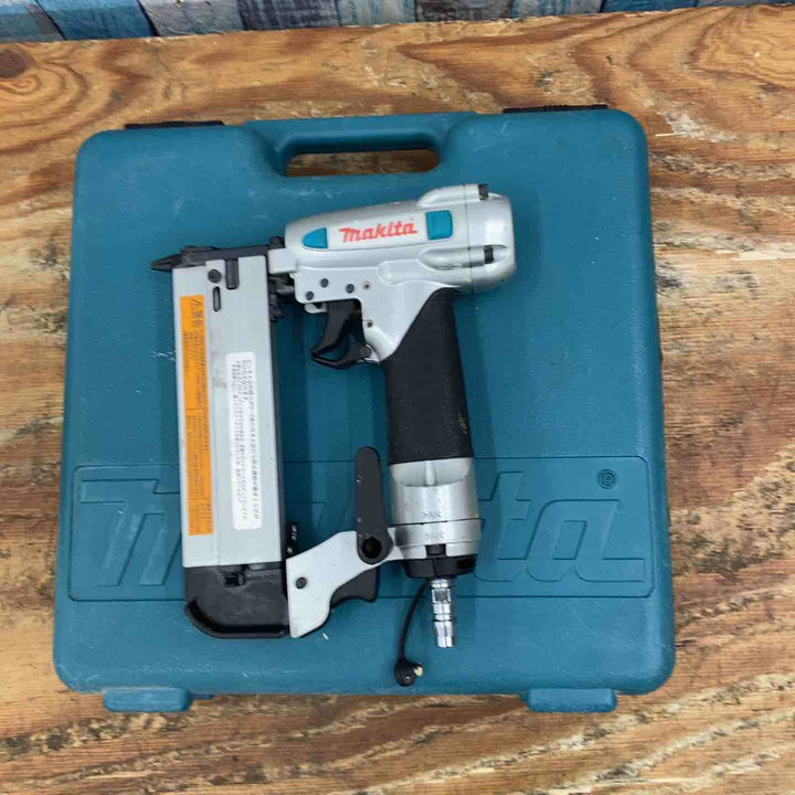 ★マキタ(makita) 常圧ピンネイラ AF351【柏店】