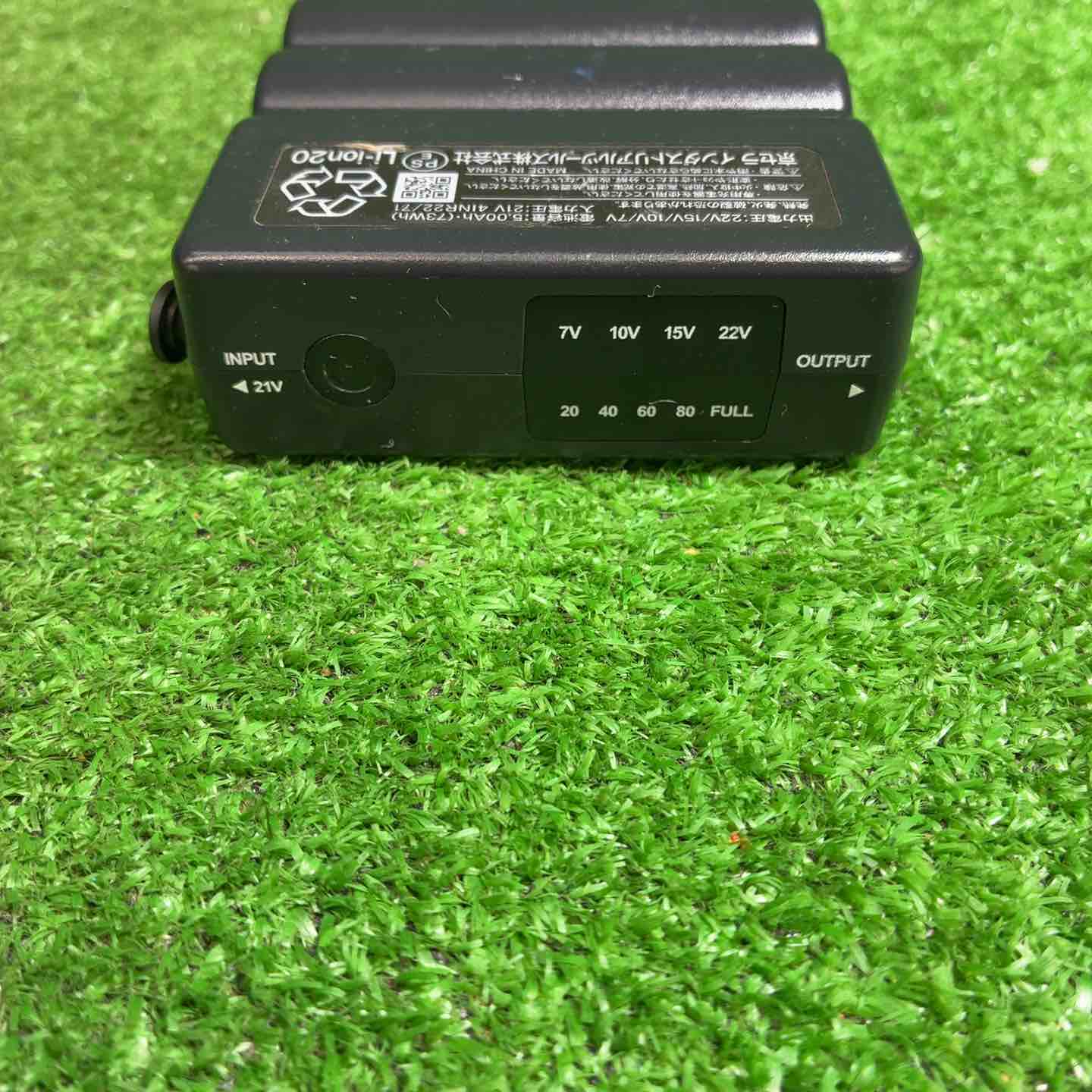 BURTLE AIRCRAFT バッテリー+ファンユニット、AC08-22V+AC370/371