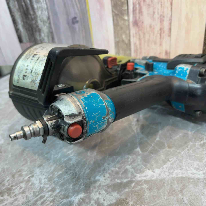 ★マキタ(makita) 高圧エア釘打ち機 AN633H【八潮店】