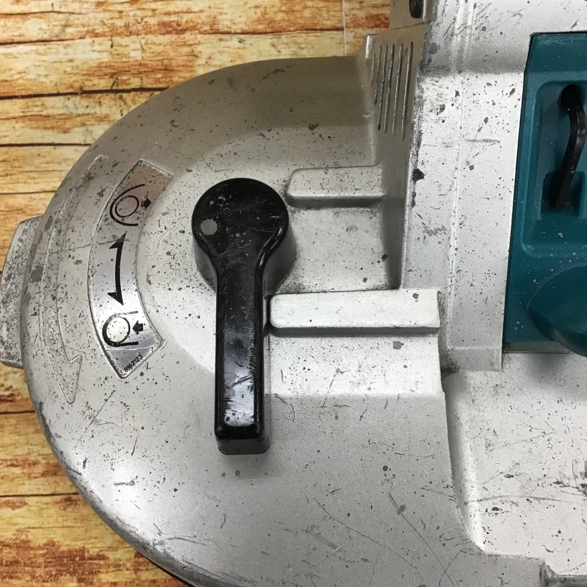 マキタ(makita) コードレスバンドソー PB180DZ【川崎店】 – アクト