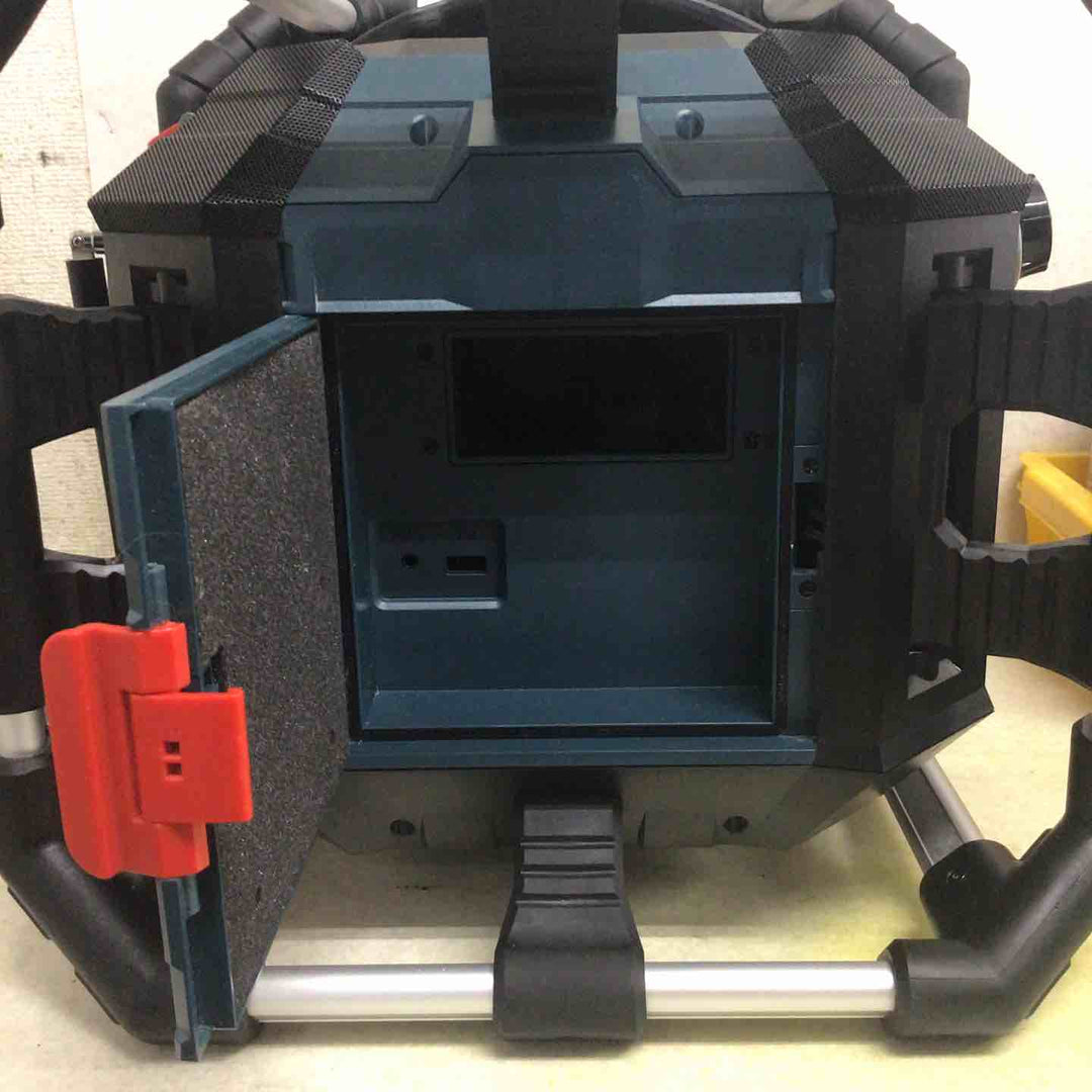 【中古品】ボッシュ　現場ラジオ　GPB18V-5C【町田店】