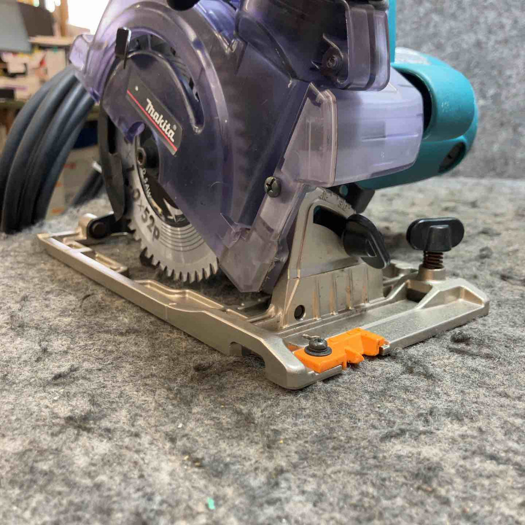 マキタ(makita) 125mm防じん丸のこ 5055FKB【桶川店】