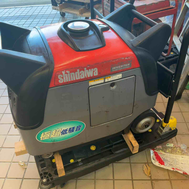 【店頭受取り限定】★新ダイワ(Shindaiwa) インバーター発電機 IEG2800M【草加店】