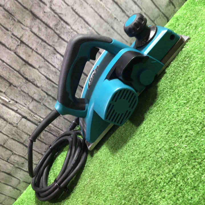 ☆マキタ(makita) 電気カンナ KP0800A【川口店】