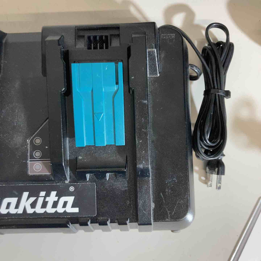 ★マキタ(makita) 2口急速充電器 DC18RD【戸田店】