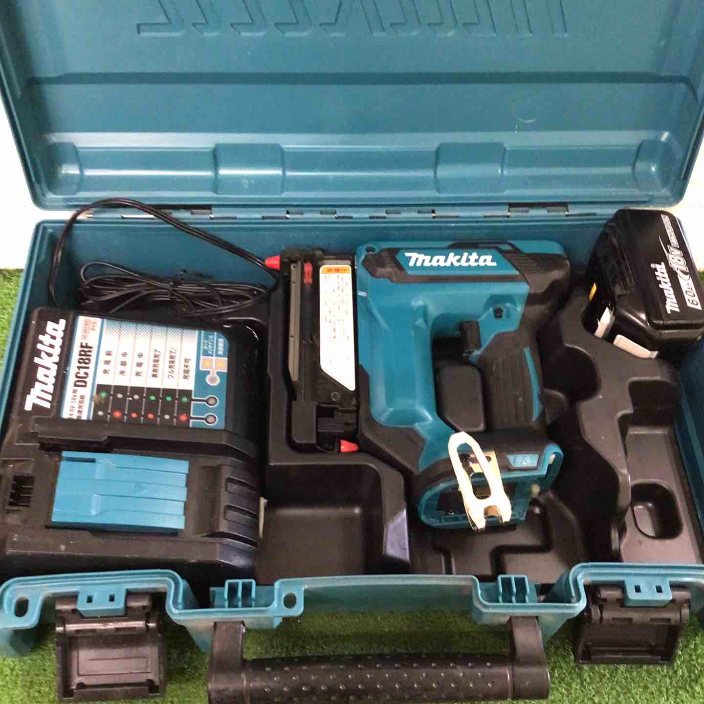 ☆マキタ(makita) コードレスピンネイラ PT353DRG【町田店