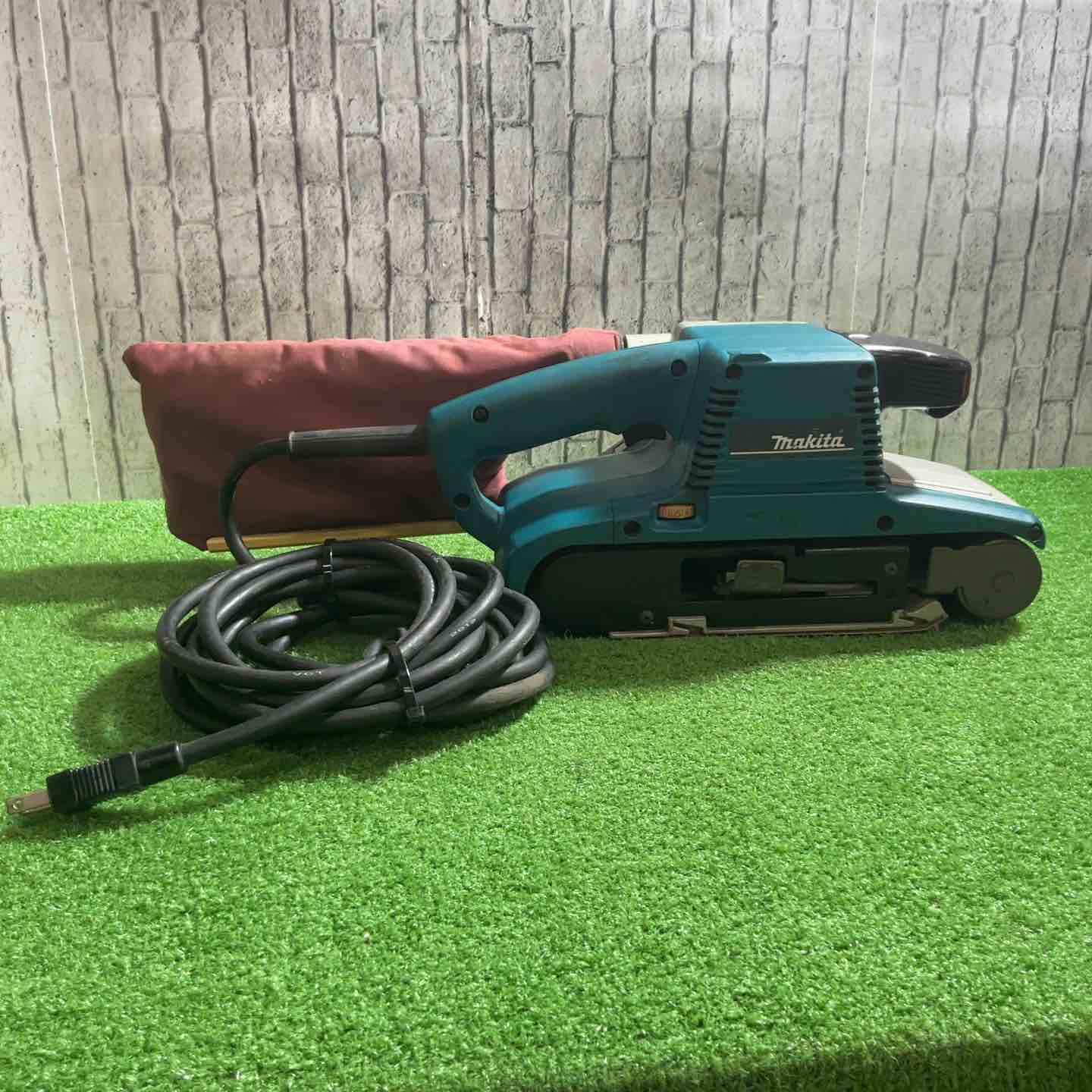 ☆マキタ(makita) ベルトサンダ 9404 動作確認済【川口店】 ☆マキタ(makita) ベルトサンダ 9404 動作確認済【川口店】 – アクト