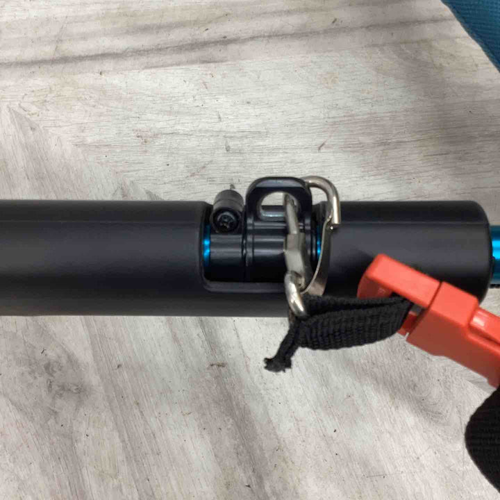 【店頭受取り限定】◇マキタ(ｍakita) コードレス草刈機 Uハンドル MUR015GZ【越谷店】