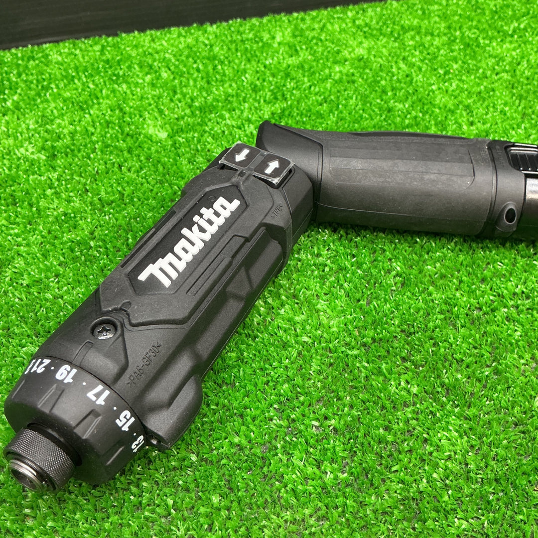 【未使用品】マキタ(makita) コードレスペンドリルドライバー DF012DSHXB【電材館越谷店】