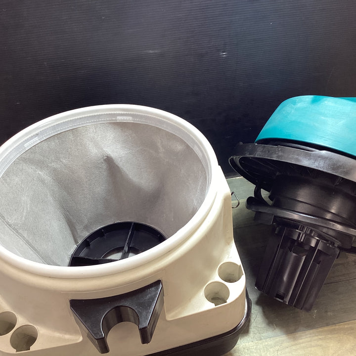 ○マキタ(makita) 集じん機 433【東大和店】