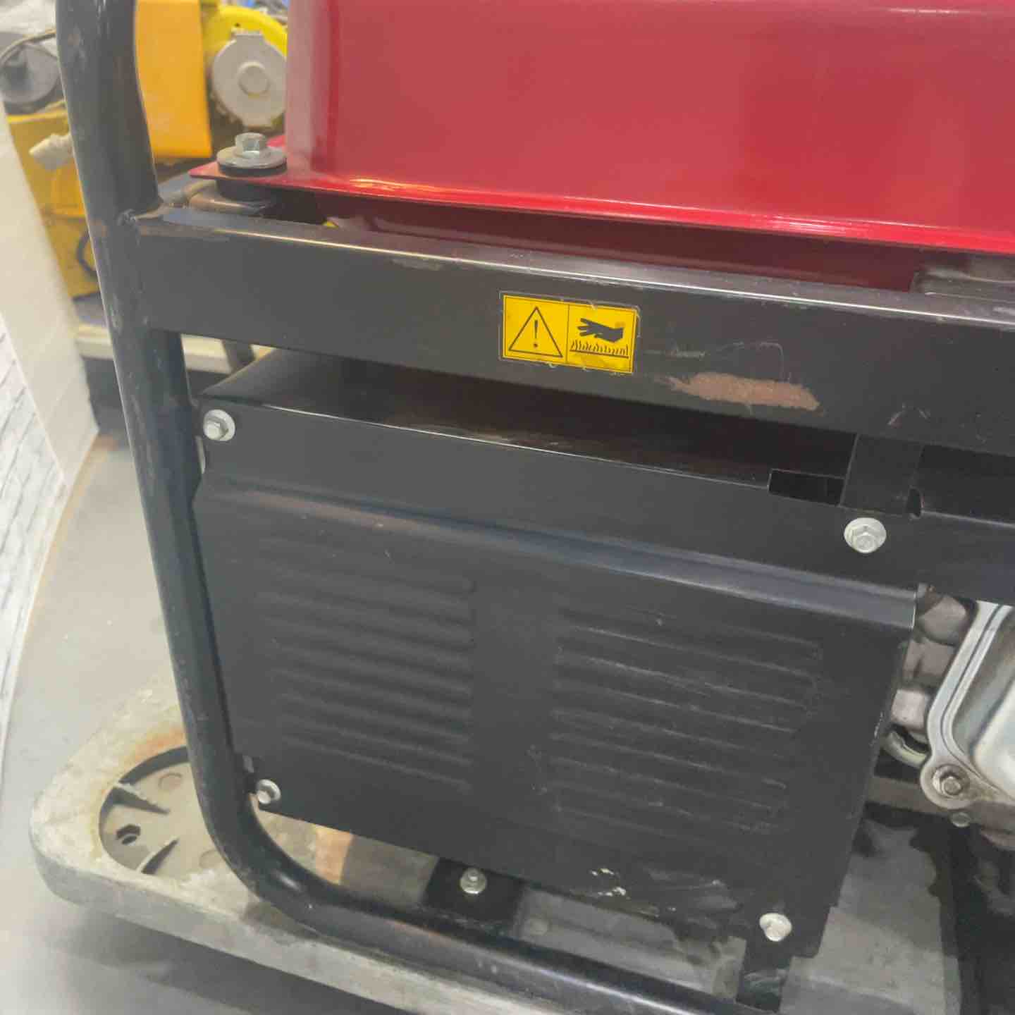 店頭受取り限定】◇ワキタ(MEIHO) エンジン式発電機 50Hz