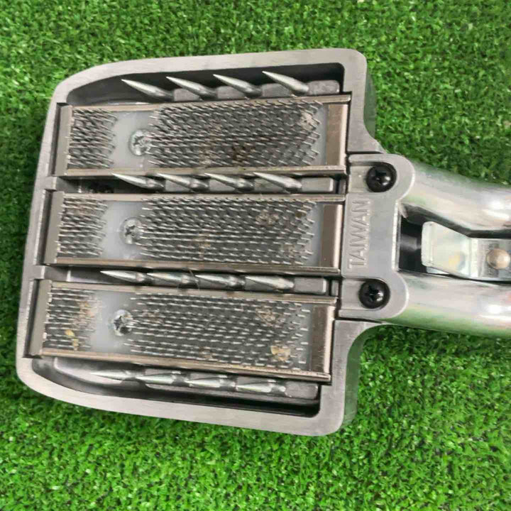 ROBERTS Knee Kicker 10-412【草加店】