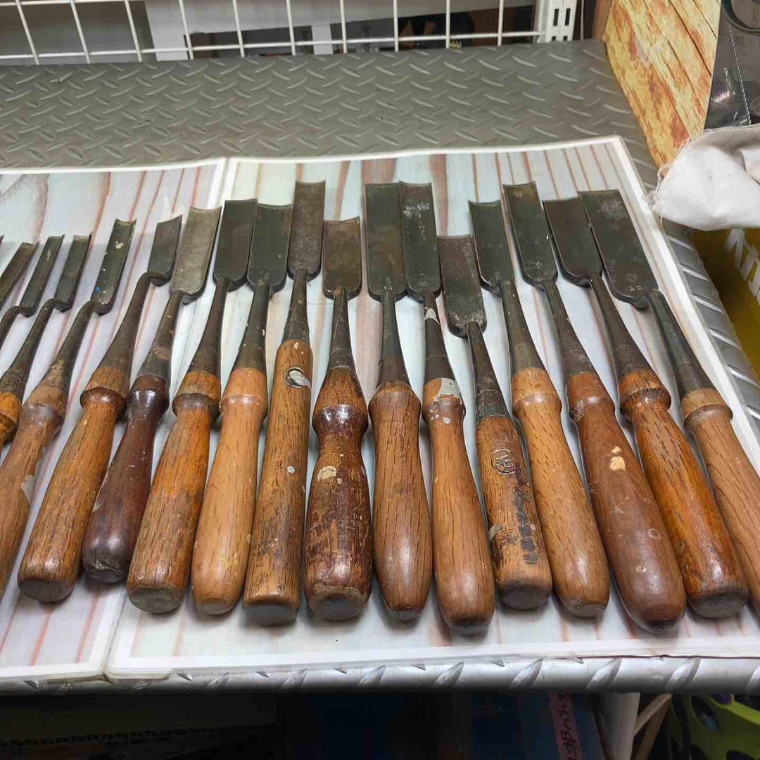 彫刻用 鏝鑿 ２７本セット 【川崎店】