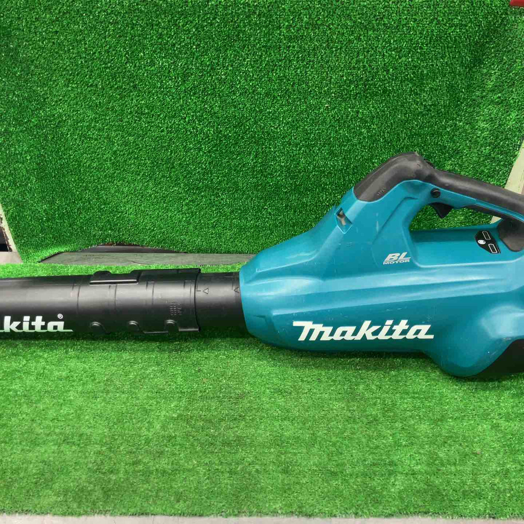 【中古美品】◇マキタ(makita) コードレスブロワ MUB362DPG2 18V 6.0Ahバッテリー2個 充電器つき【桶川店】