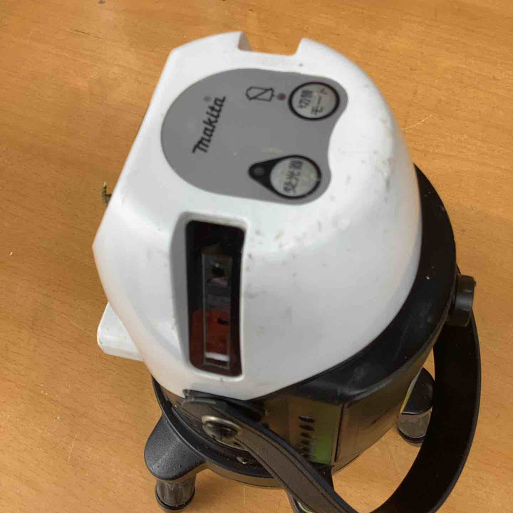 ◇マキタ(makita) レーザ墨出し器 SK308P【越谷店】
