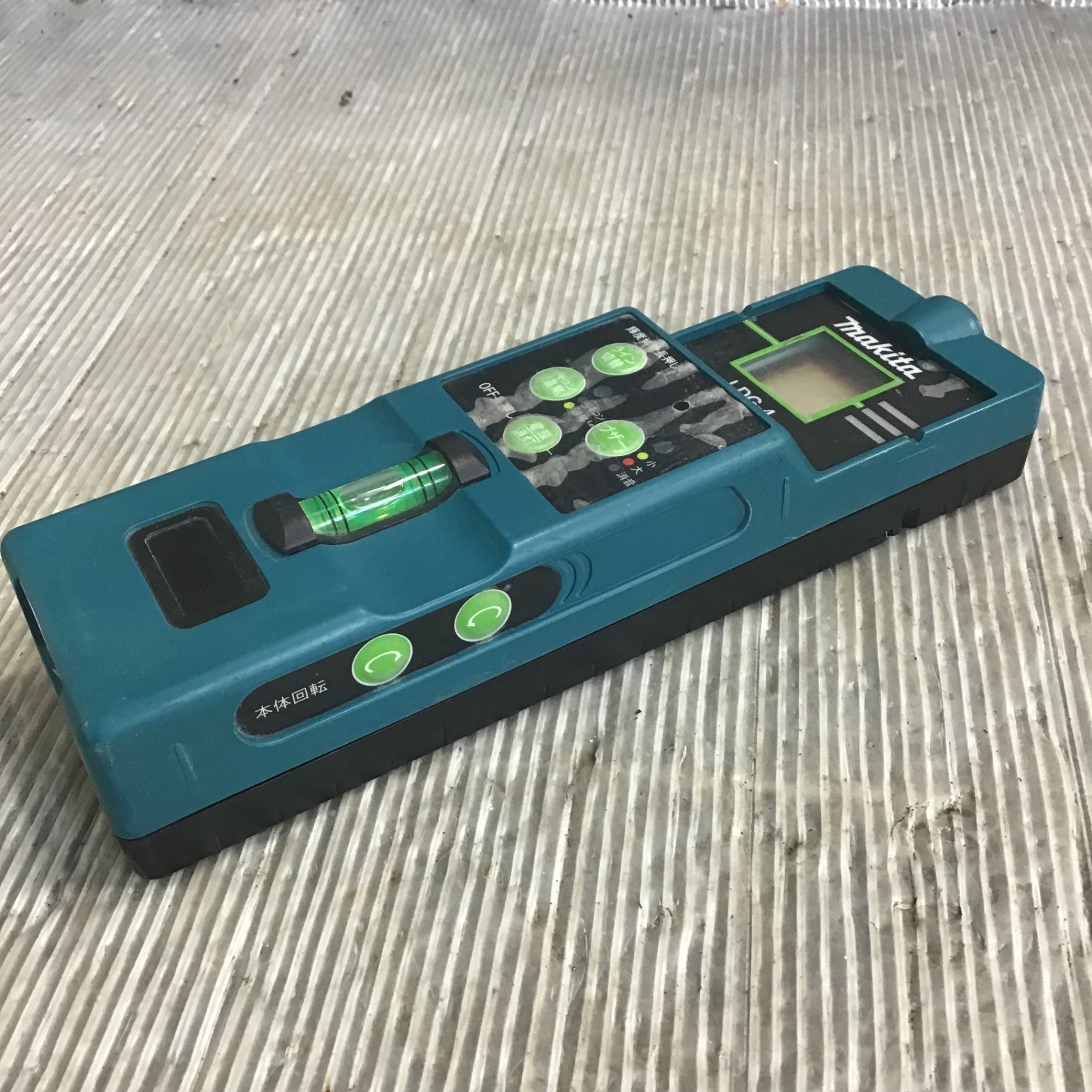 ☆マキタ(makita) コードレスレーザー墨出し器 矩・横・両縦 SK313GDZ【草加店】 ☆マキタ(makita) コードレスレーザー墨出し器 矩・横・両縦 SK313GDZ